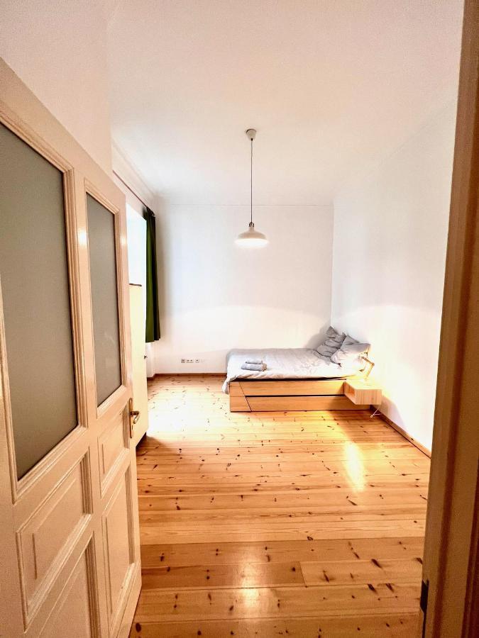 Gemuetliche 2-zimmer-wohnung Zentral Friedrichshain Appartement *