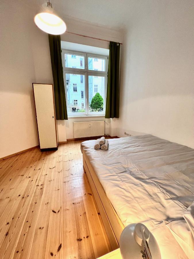 Gemuetliche 2-zimmer-wohnung Zentral Friedrichshain Appartement *